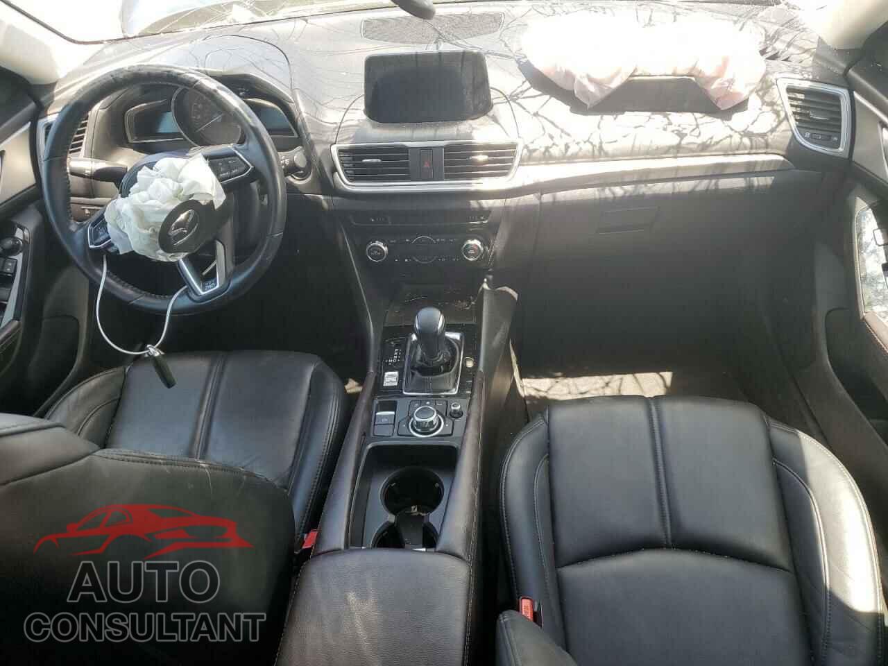 MAZDA 3 2017 - 3MZBN1L73HM154278