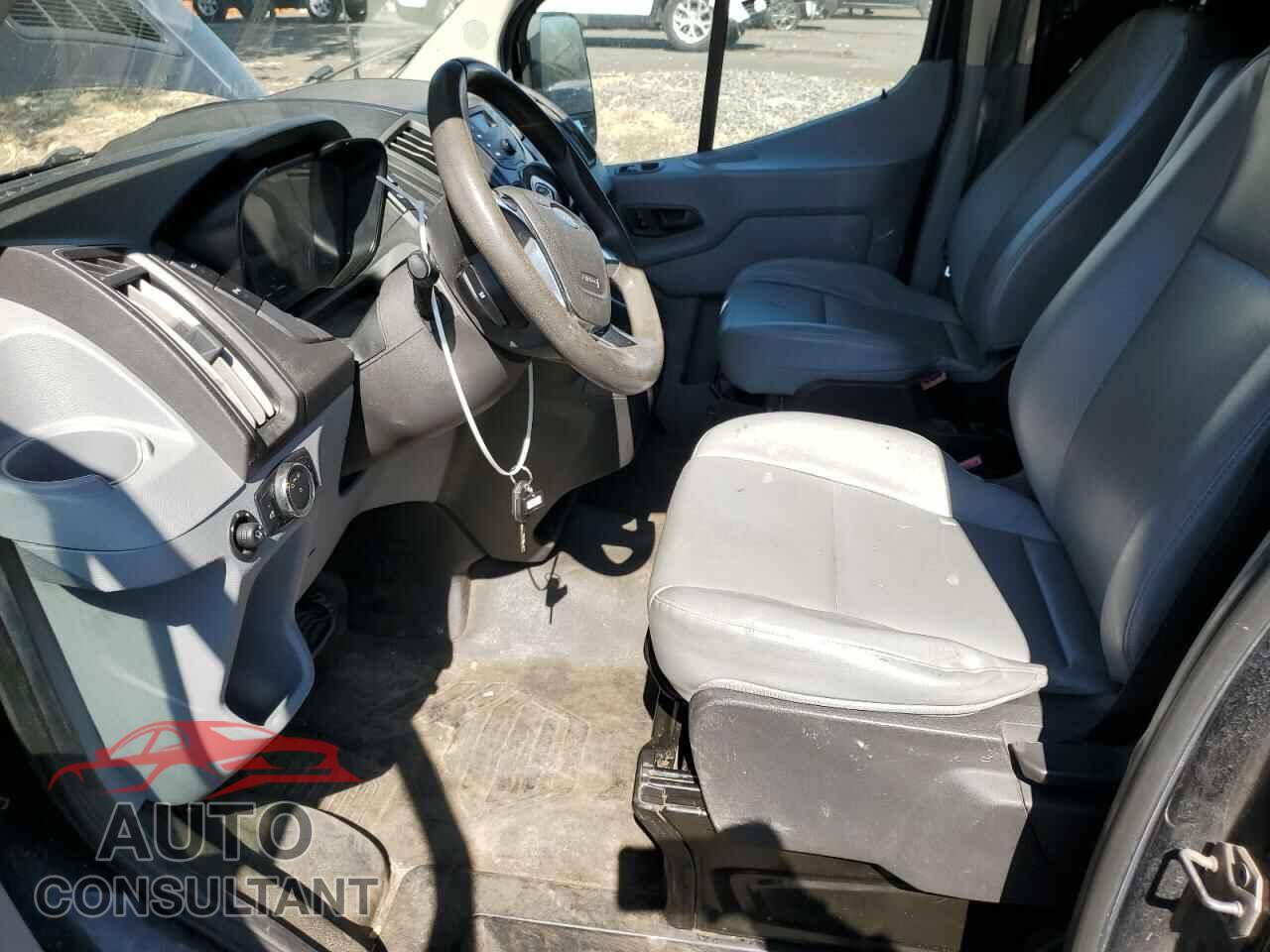 FORD TRANSIT 2016 - 1FTYR1CM5GKB47409