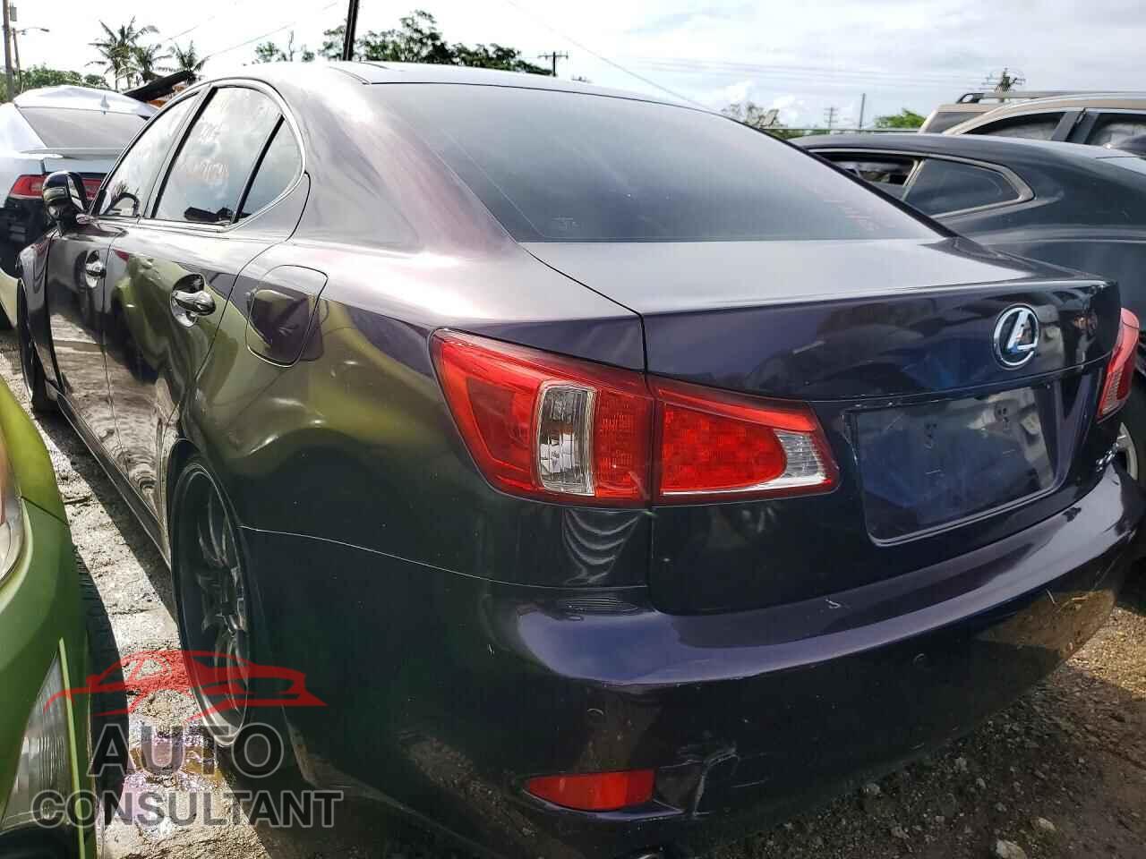LEXUS IS 2011 - JTHBF5C27B5153061