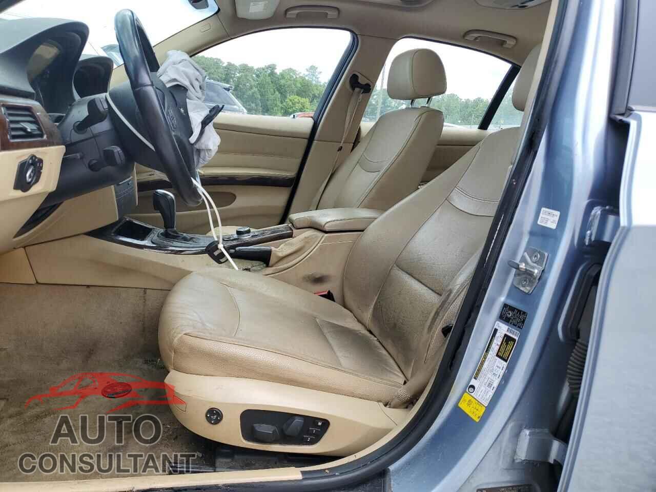 BMW 3 SERIES 2011 - WBAPH7C52BE460139
