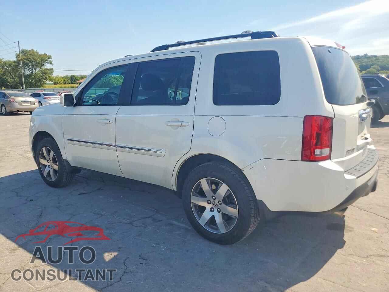 HONDA PILOT 2014 - 5FNYF4H93EB034521