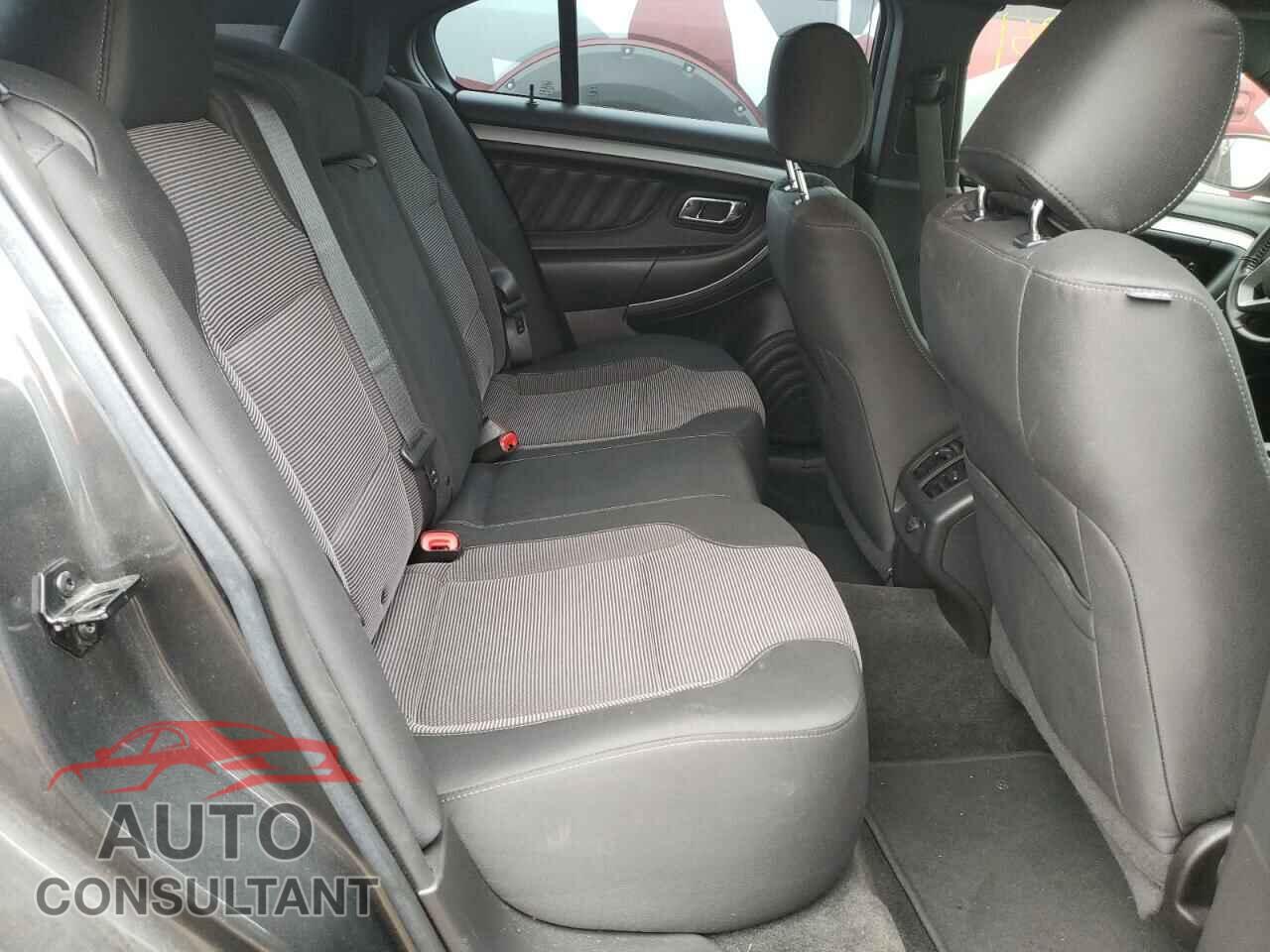 FORD TAURUS 2016 - 1FAHP2E85GG136155