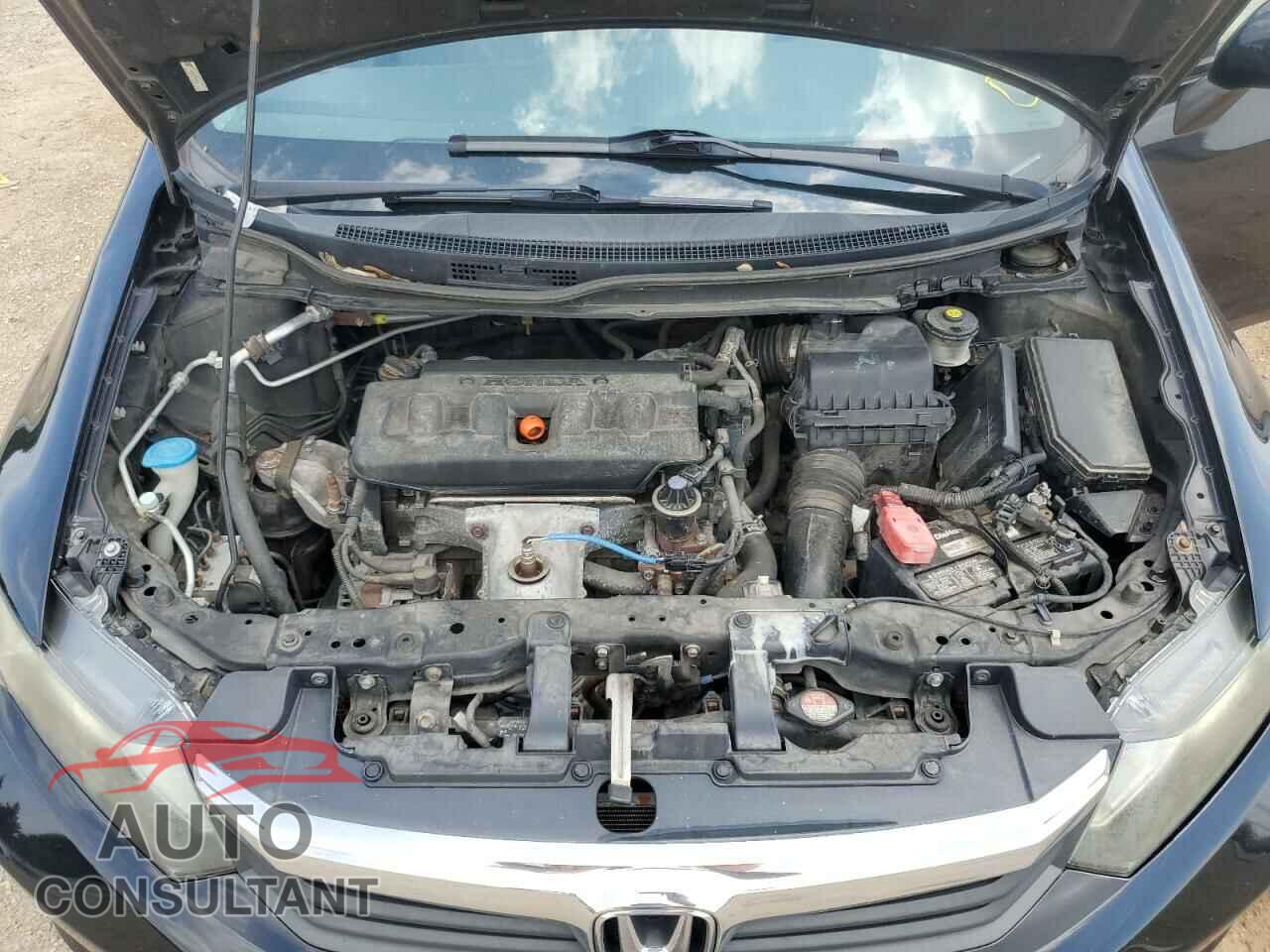 HONDA CIVIC 2012 - 2HGFB2F55CH605362