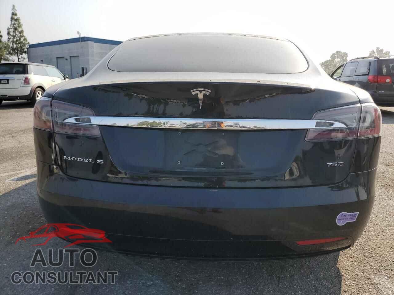 TESLA MODEL S 2018 - 5YJSA1E20JF281967