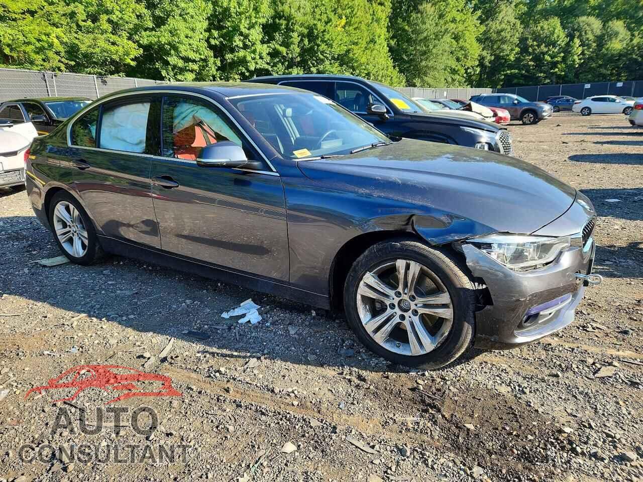 BMW 3 SERIES 2017 - WBA8D9C30HA005056