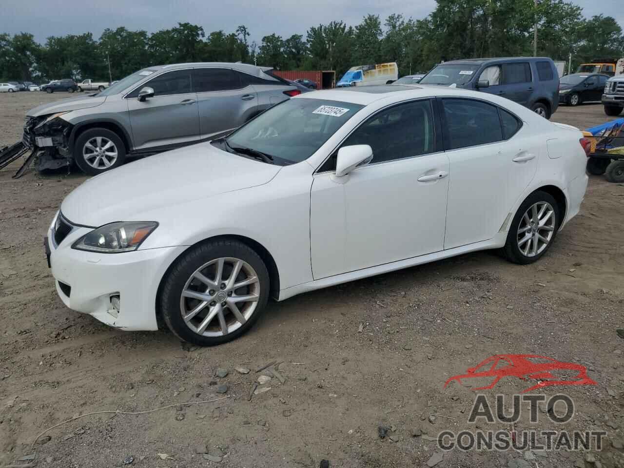 LEXUS IS 2012 - JTHCE5C20C5002247