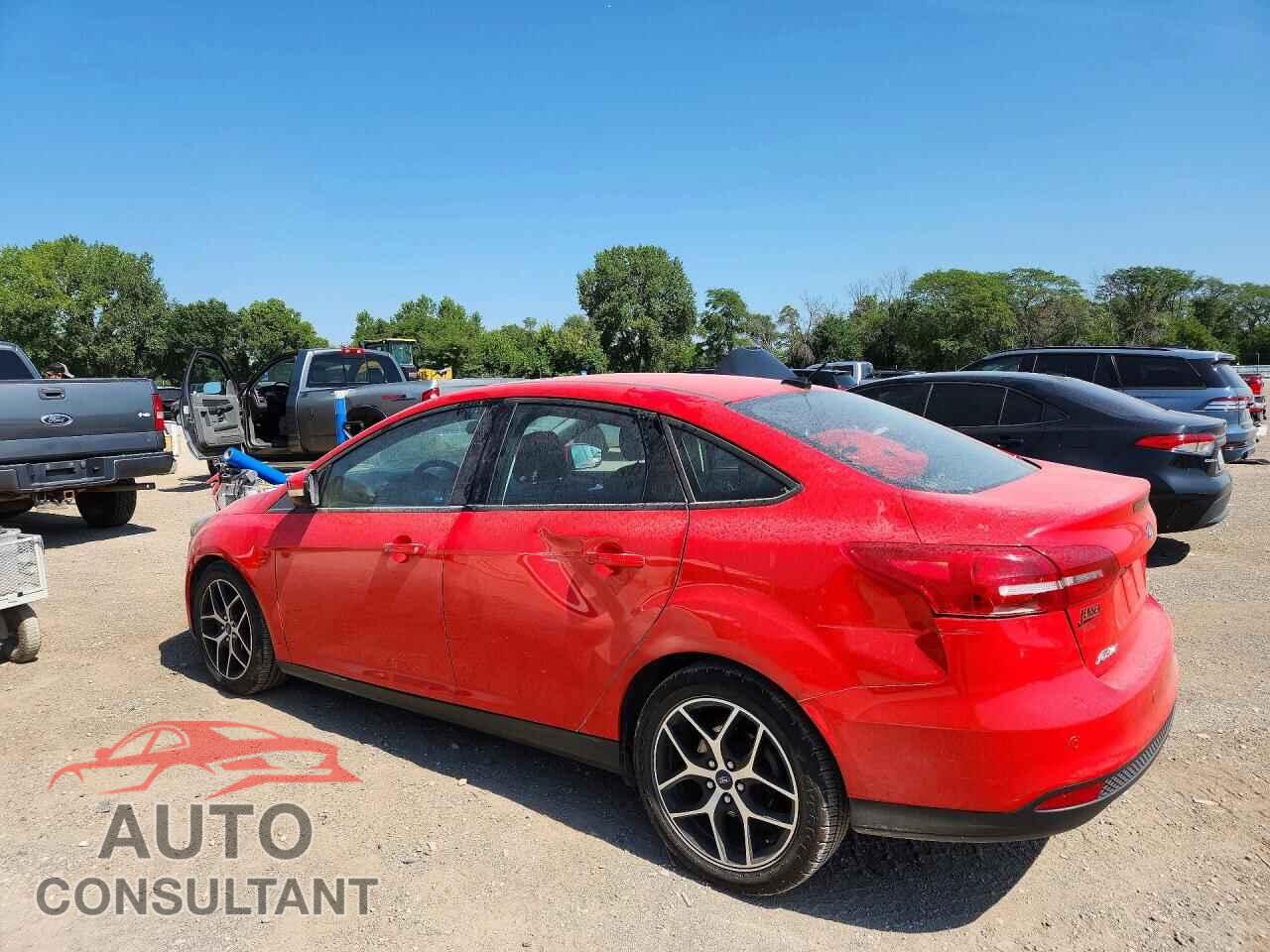 FORD FOCUS 2017 - 1FADP3H23HL264429