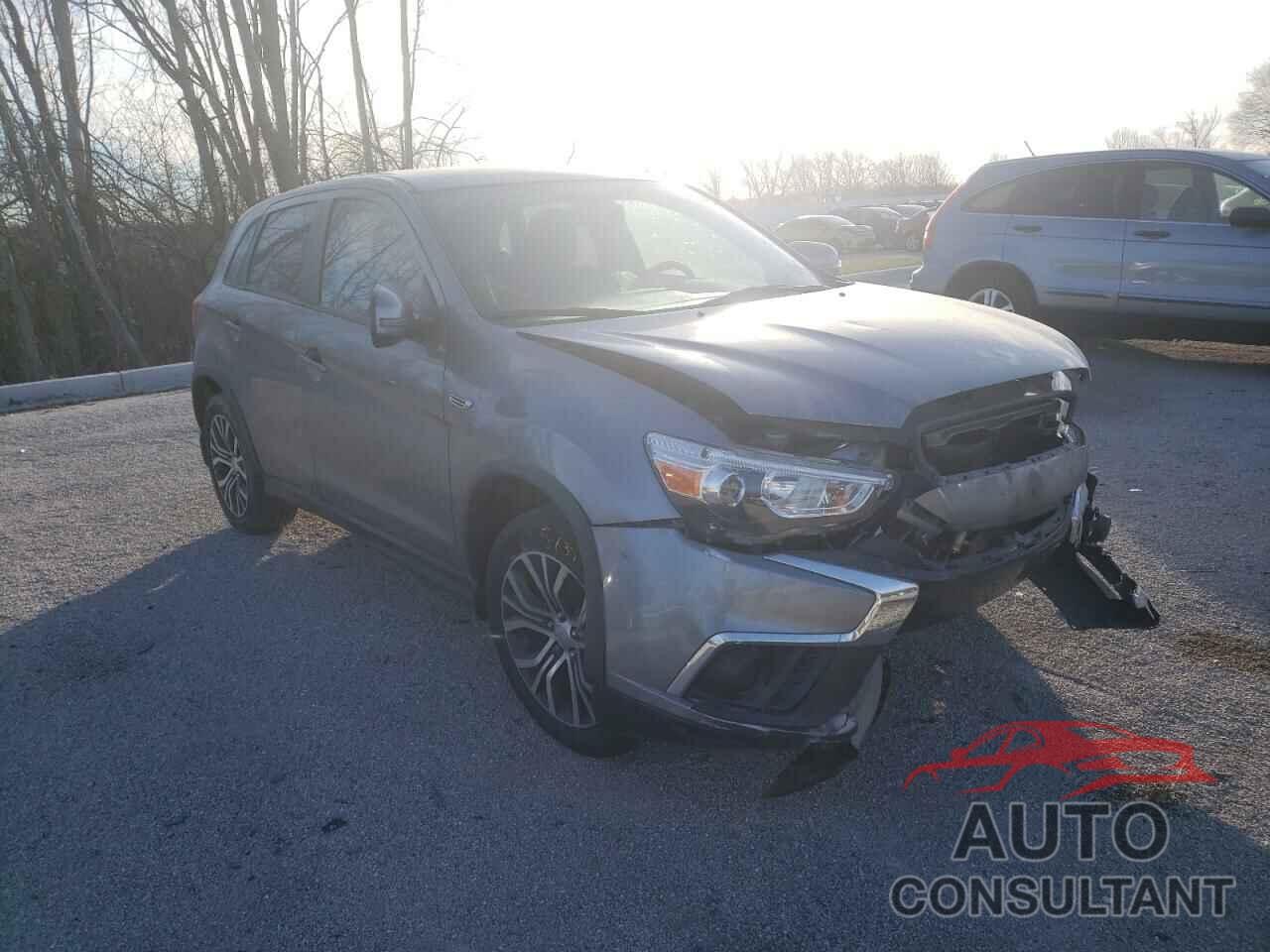 MITSUBISHI OUTLANDER 2018 - JA4AP3AU4JU022283