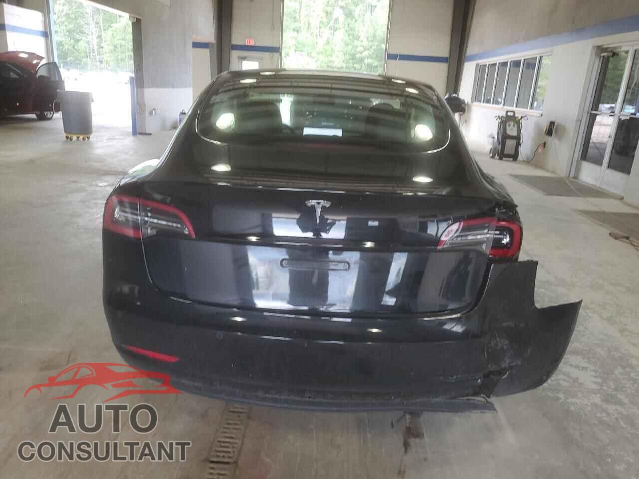 TESLA MODEL 3 2021 - 5YJ3E1EA7MF053078