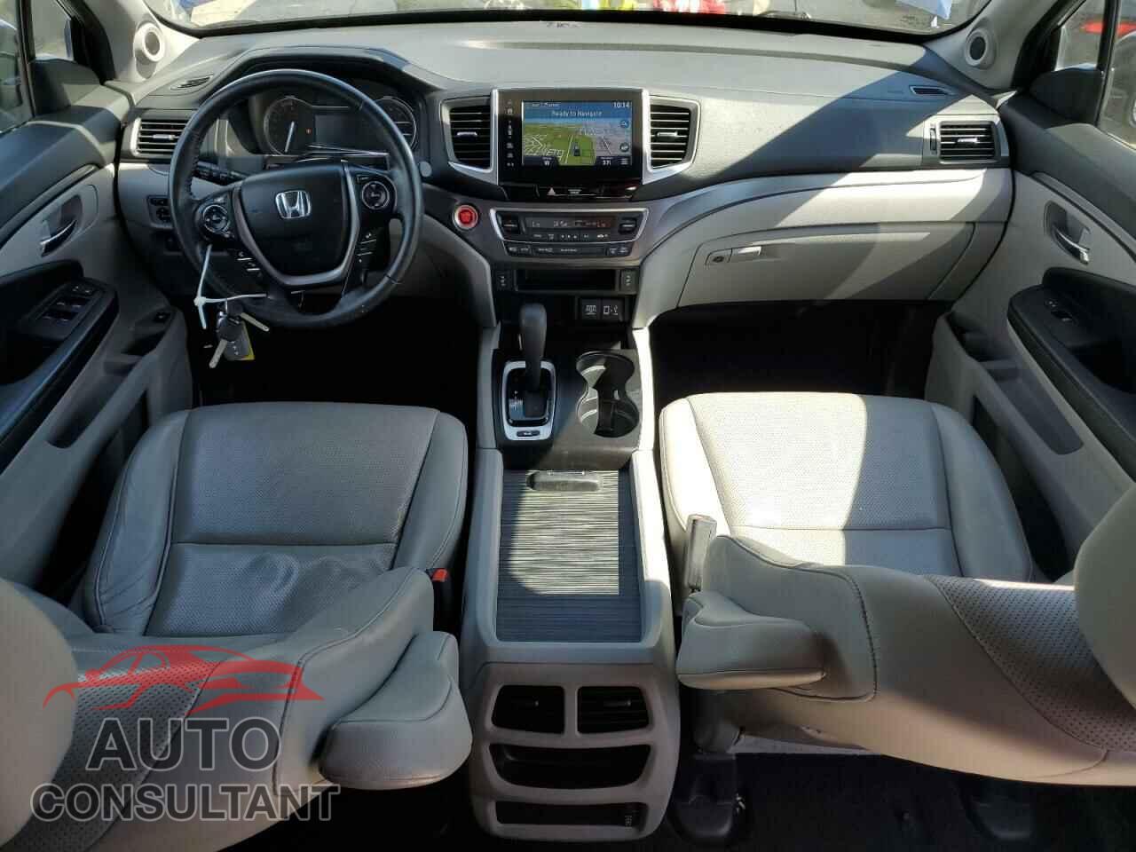 HONDA RIDGELINE 2017 - 5FPYK3F60HB011692