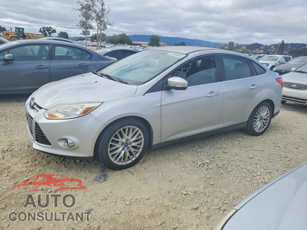 FORD FOCUS 2012 - 1FAHP3H22CL314537