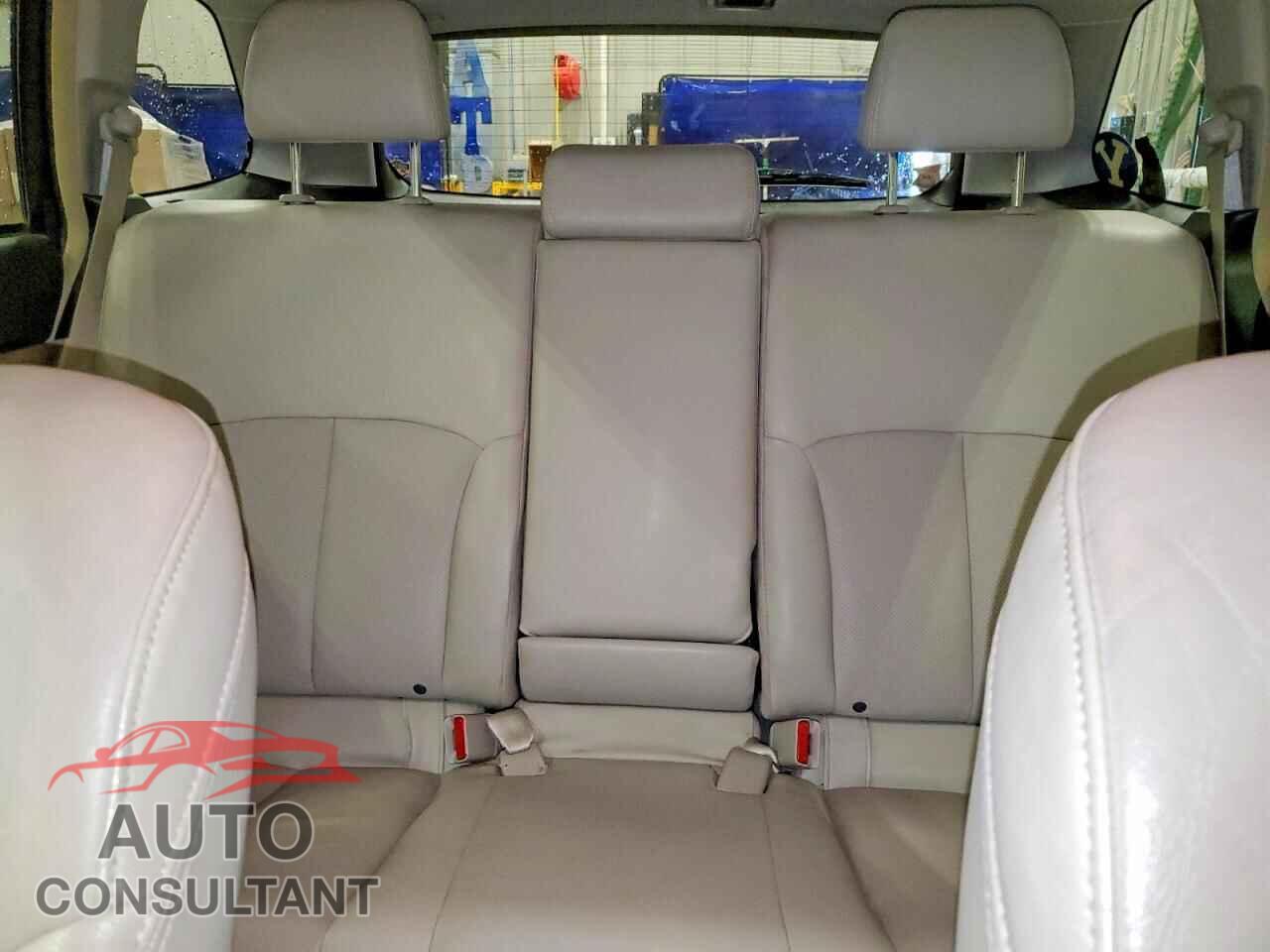 SUBARU OUTBACK 2014 - 4S4BRBLC1E3293439