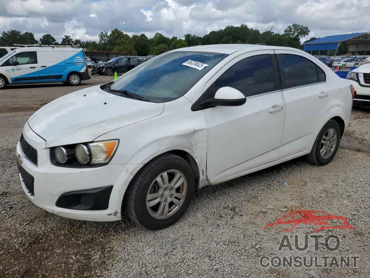 CHEVROLET SONIC 2015 - 1G1JC5SH2F4116287