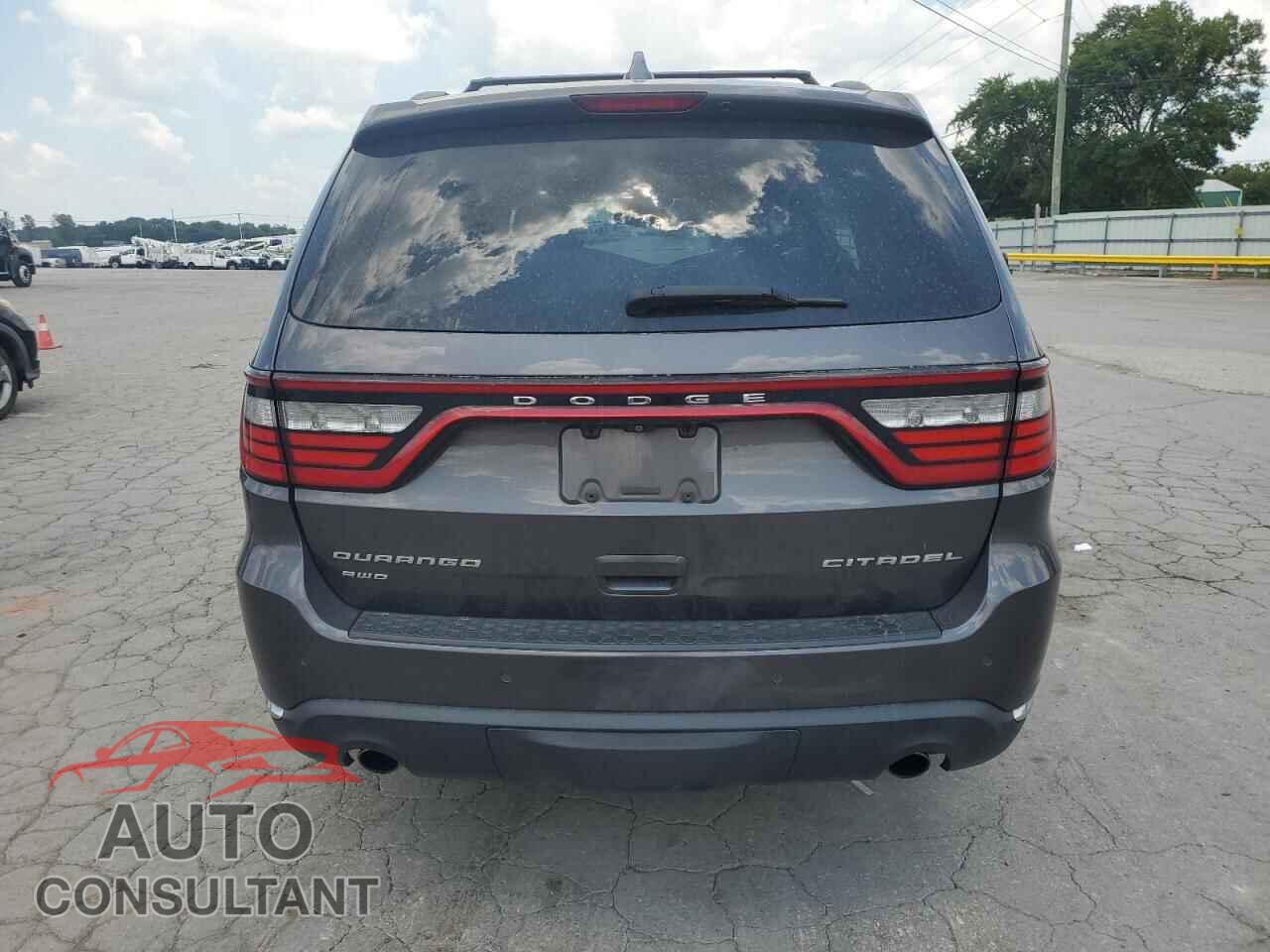 DODGE DURANGO 2015 - 1C4SDJETXFC870125