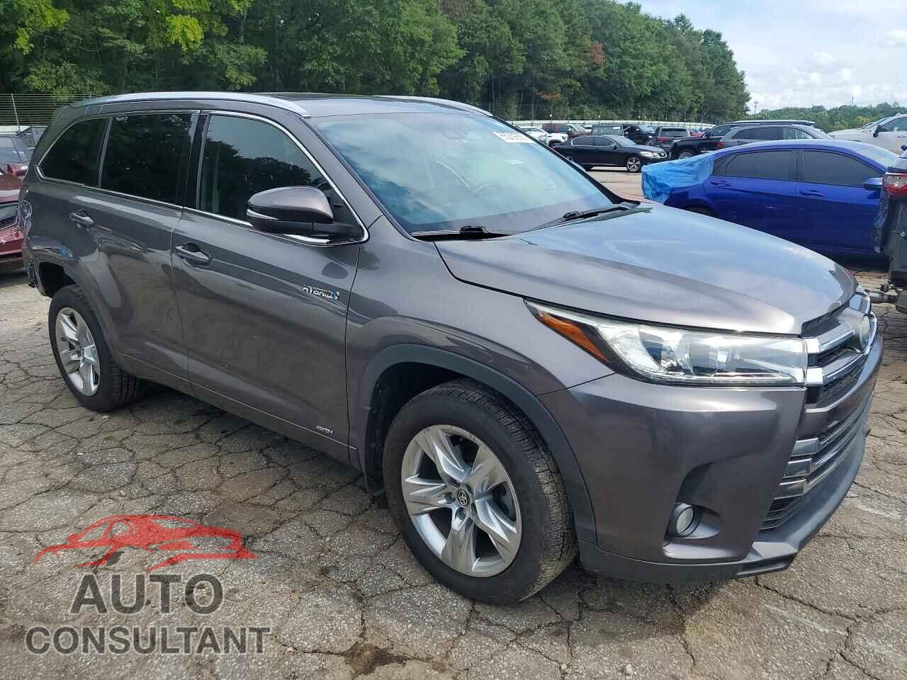 TOYOTA HIGHLANDER 2017 - 5TDDGRFH8HS024649