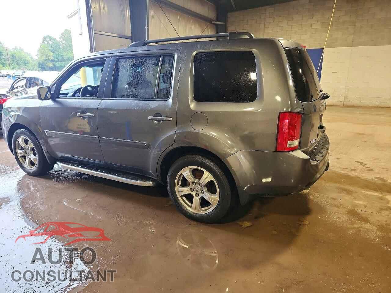 HONDA PILOT 2012 - 5FNYF4H5XCB022733