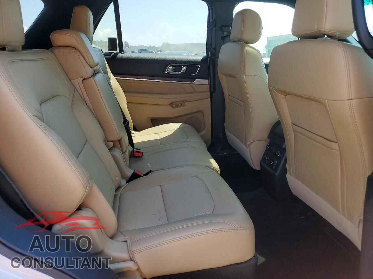 FORD EXPLORER 2016 - 1FM5K8F89GGC53729