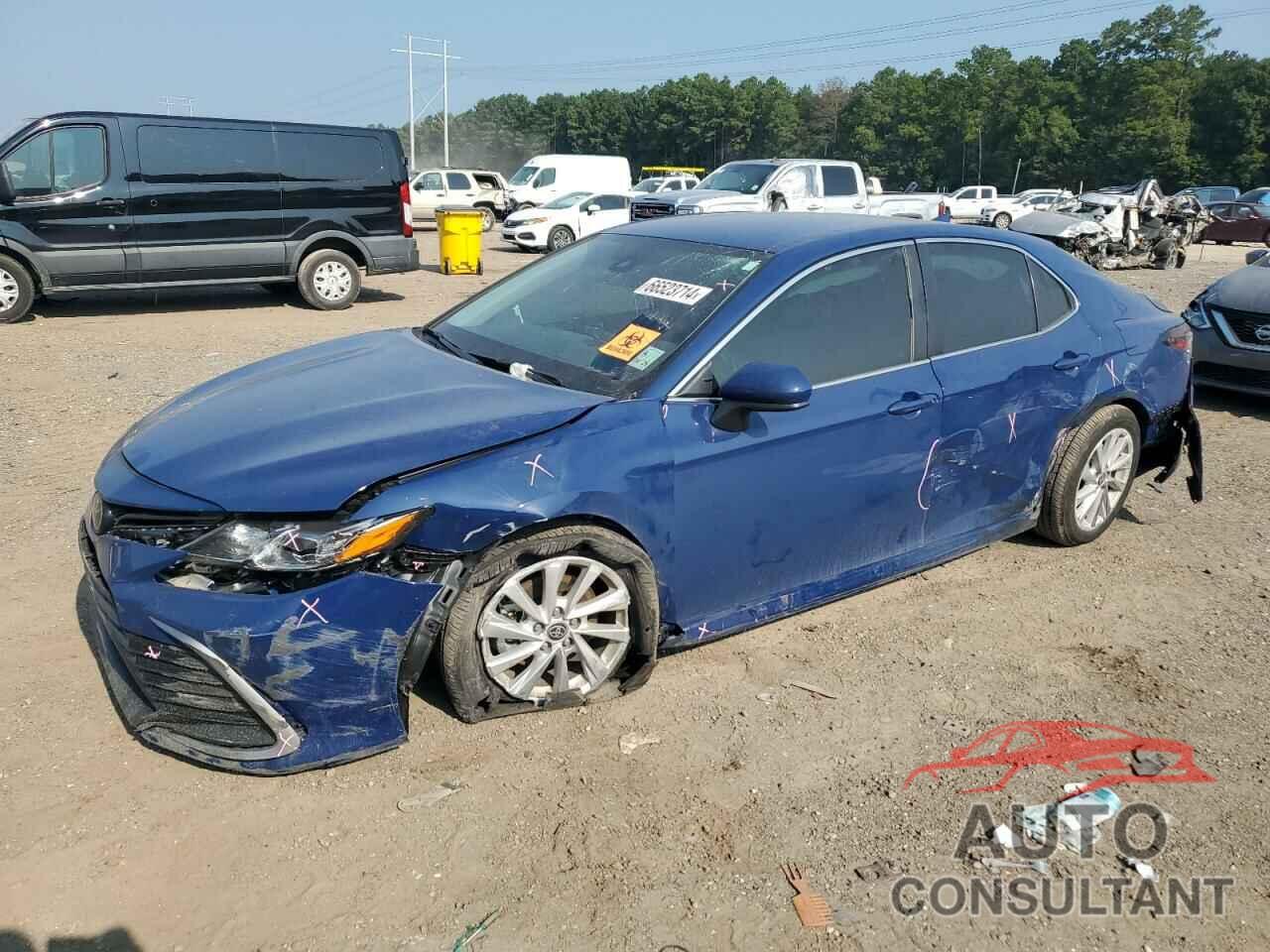 TOYOTA CAMRY 2024 - 4T1C11AK2RU232858