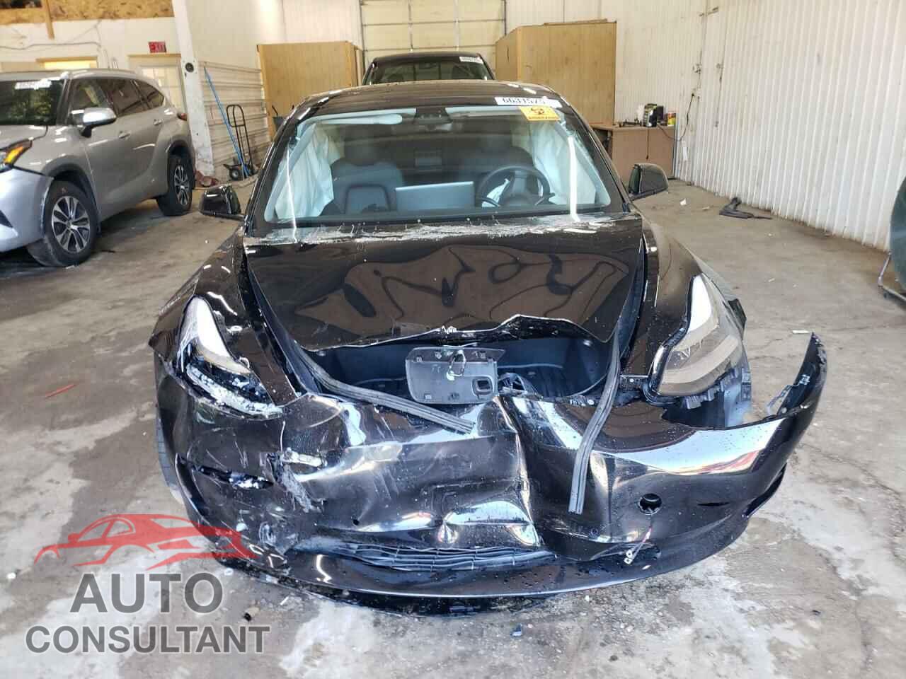 TESLA MODEL 3 2021 - 5YJ3E1EC5MF056515
