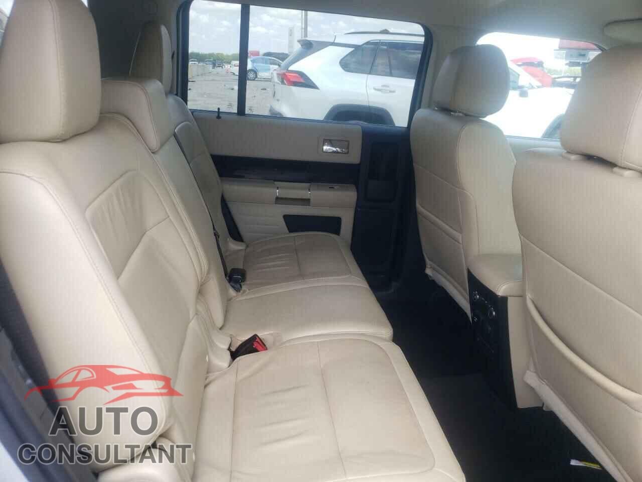 FORD FLEX 2019 - 2FMHK6C82KBA15470