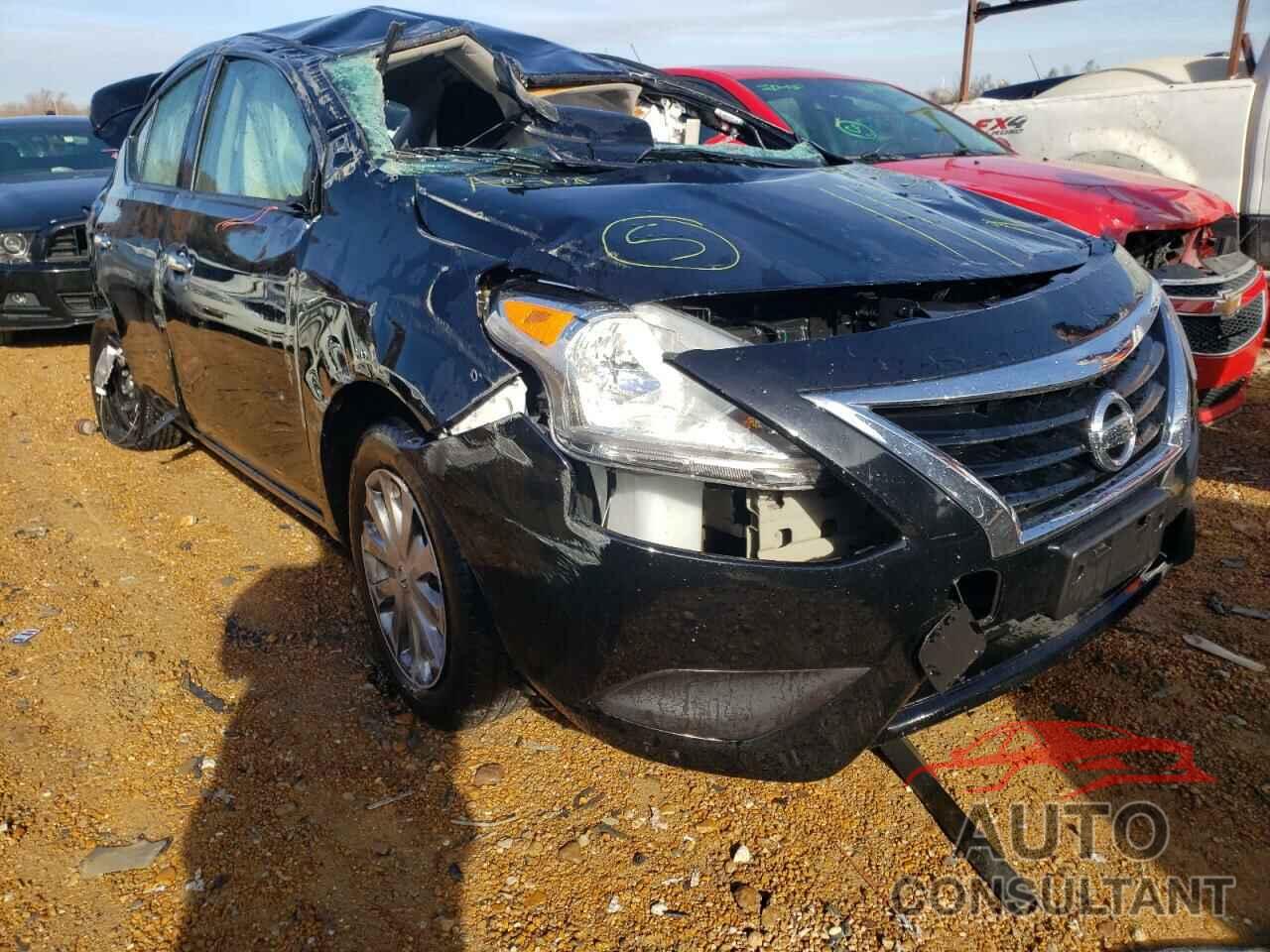 NISSAN VERSA 2019 - 3N1CN7AP0KL872481