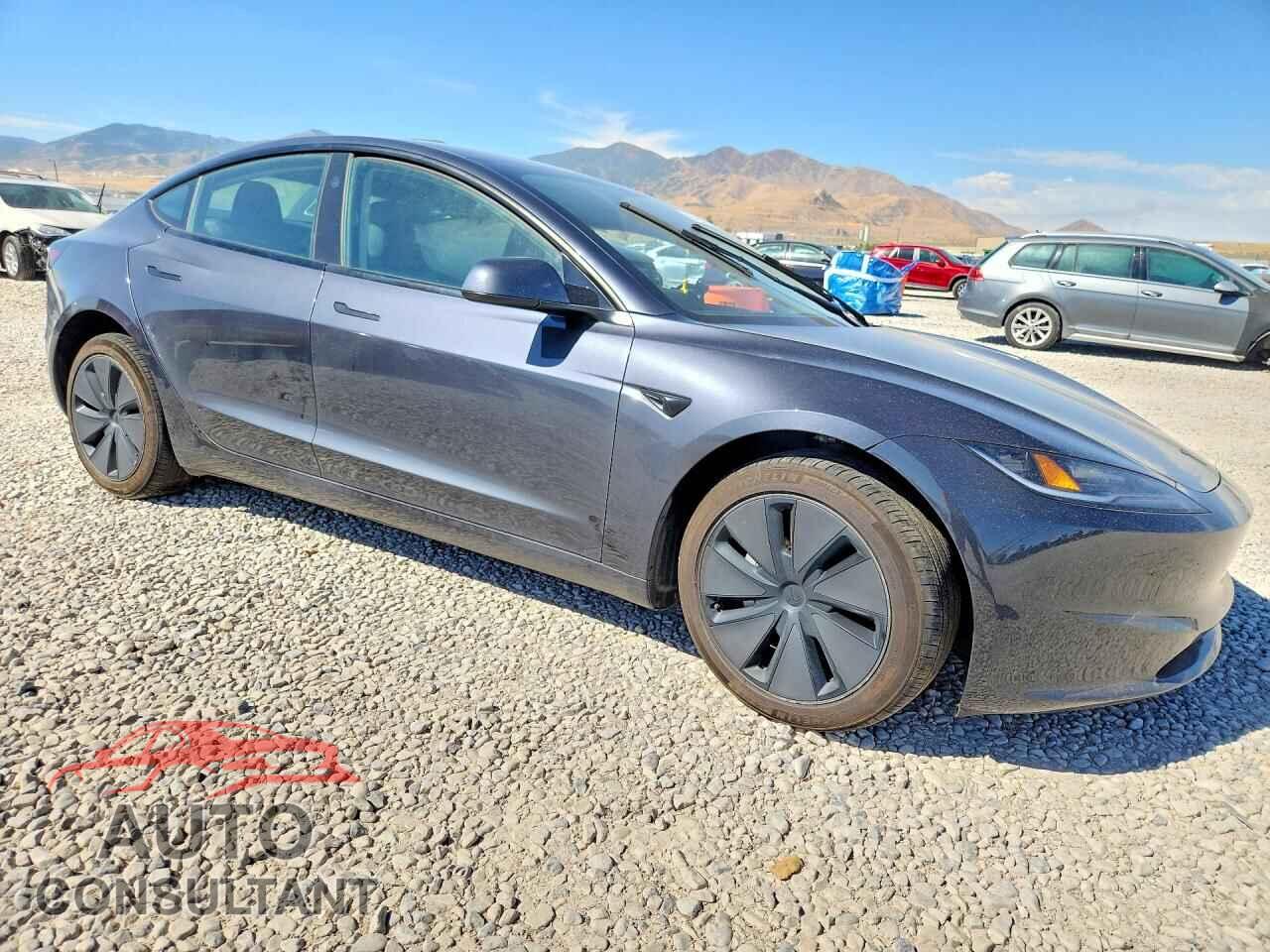 TESLA MODEL 3 2026 - 5YJ3E1EA7TF184431