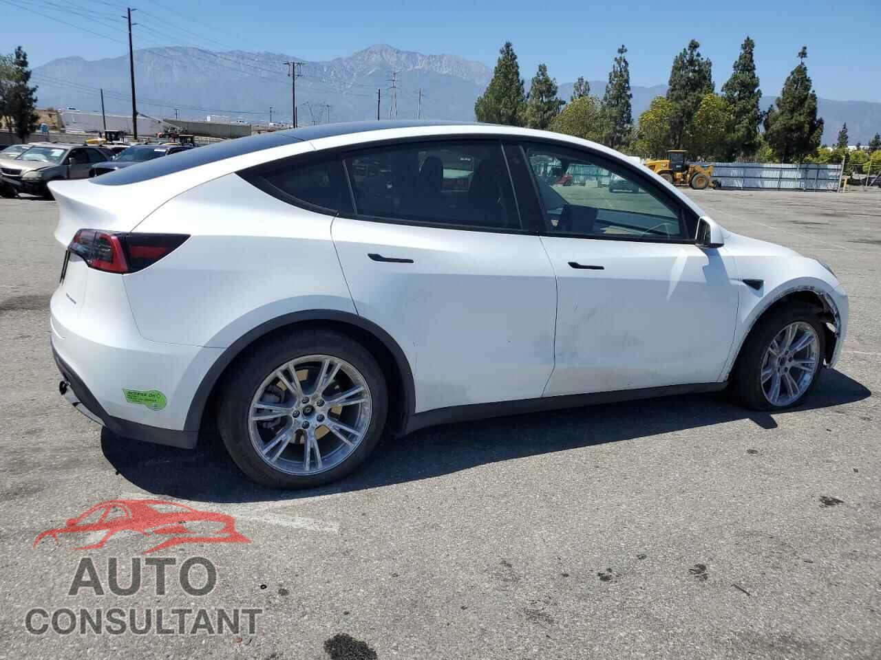 TESLA MODEL Y 2023 - 7SAYGDEE9PA059358