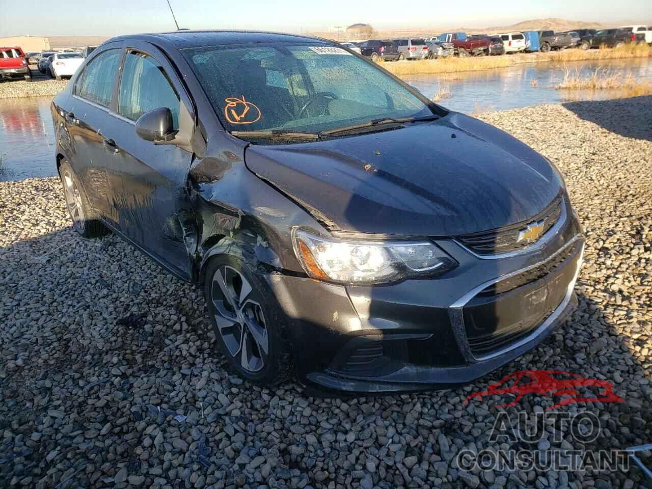 CHEVROLET SONIC 2017 - 1G1JF5SB2H4116358
