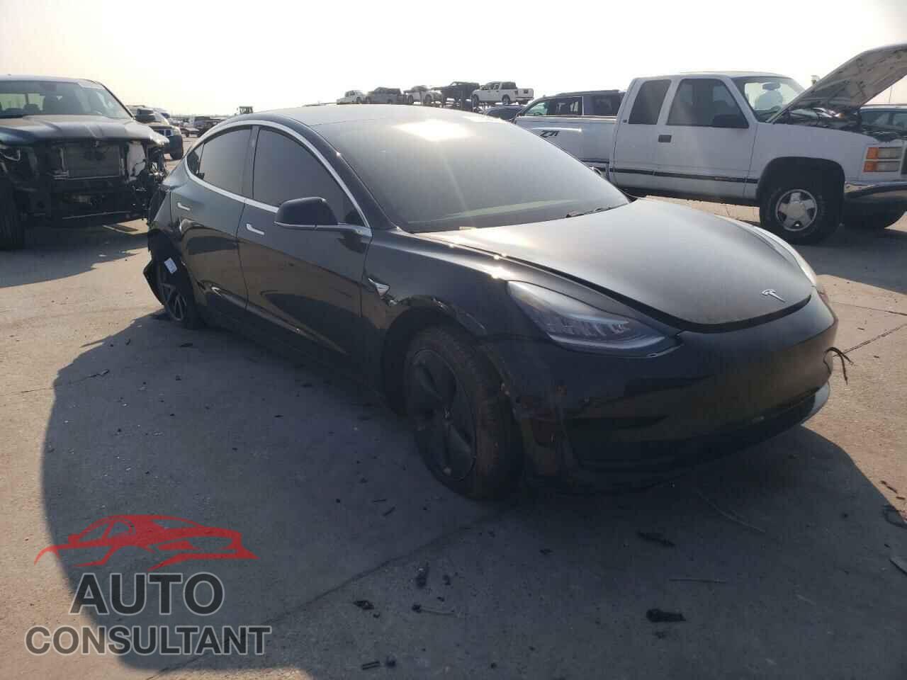 TESLA MODEL 3 2019 - 5YJ3E1EA6KF323513