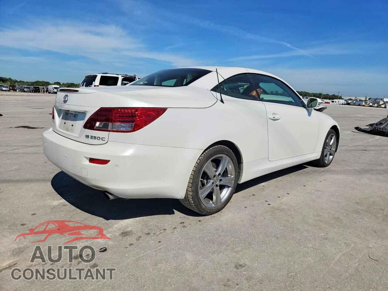 LEXUS IS 2013 - JTHFF2C29D2528761