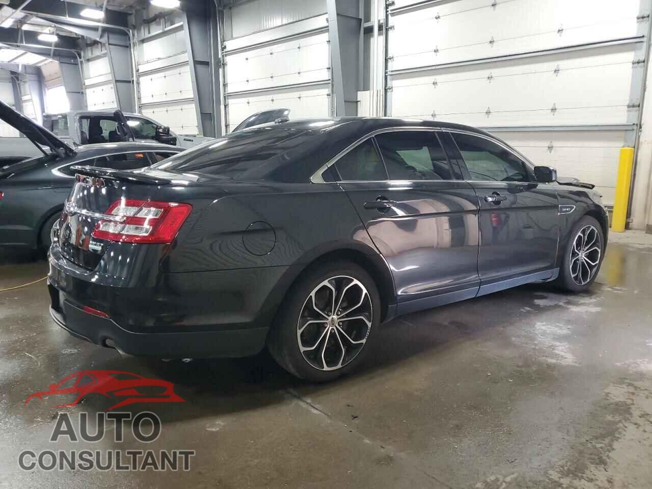 FORD TAURUS 2015 - 1FAHP2KT3FG208638