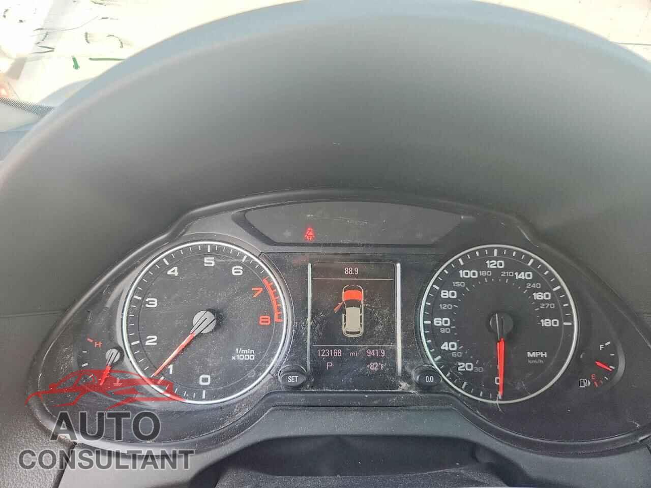 AUDI Q5 2012 - WA1LFAFP4CA021335