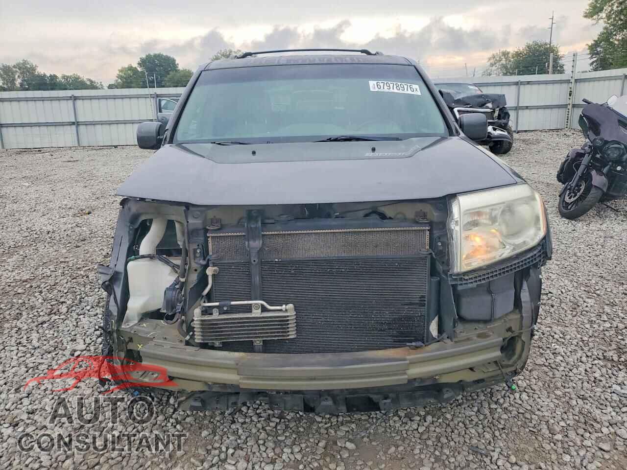 HONDA PILOT 2013 - 5FNYF4H47DB003176