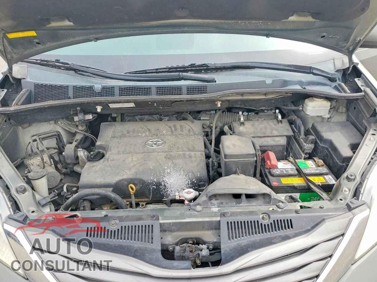 TOYOTA SIENNA 2011 - 5TDYK3DC2BS099634