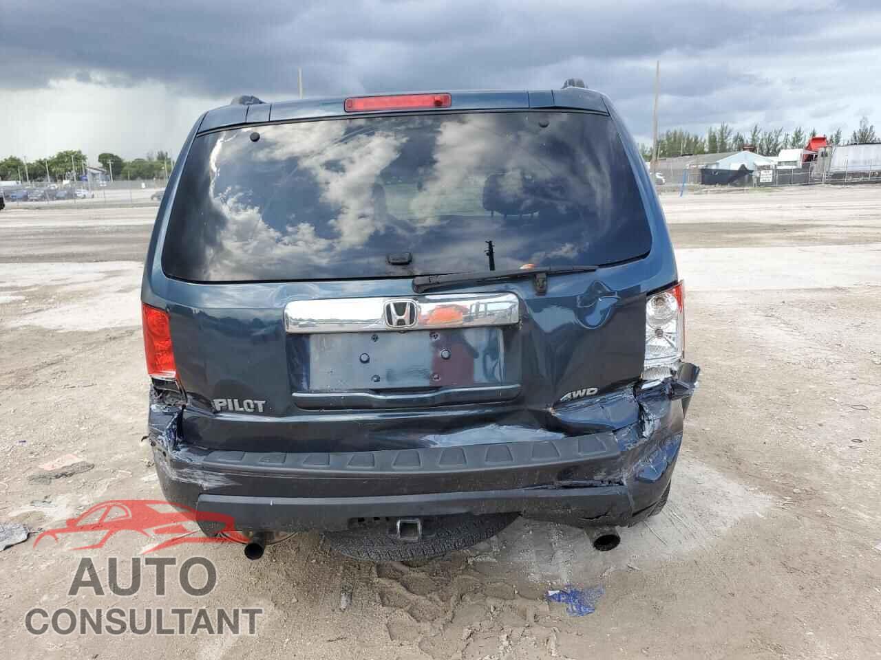HONDA PILOT 2011 - 5FNYF4H57BB043229