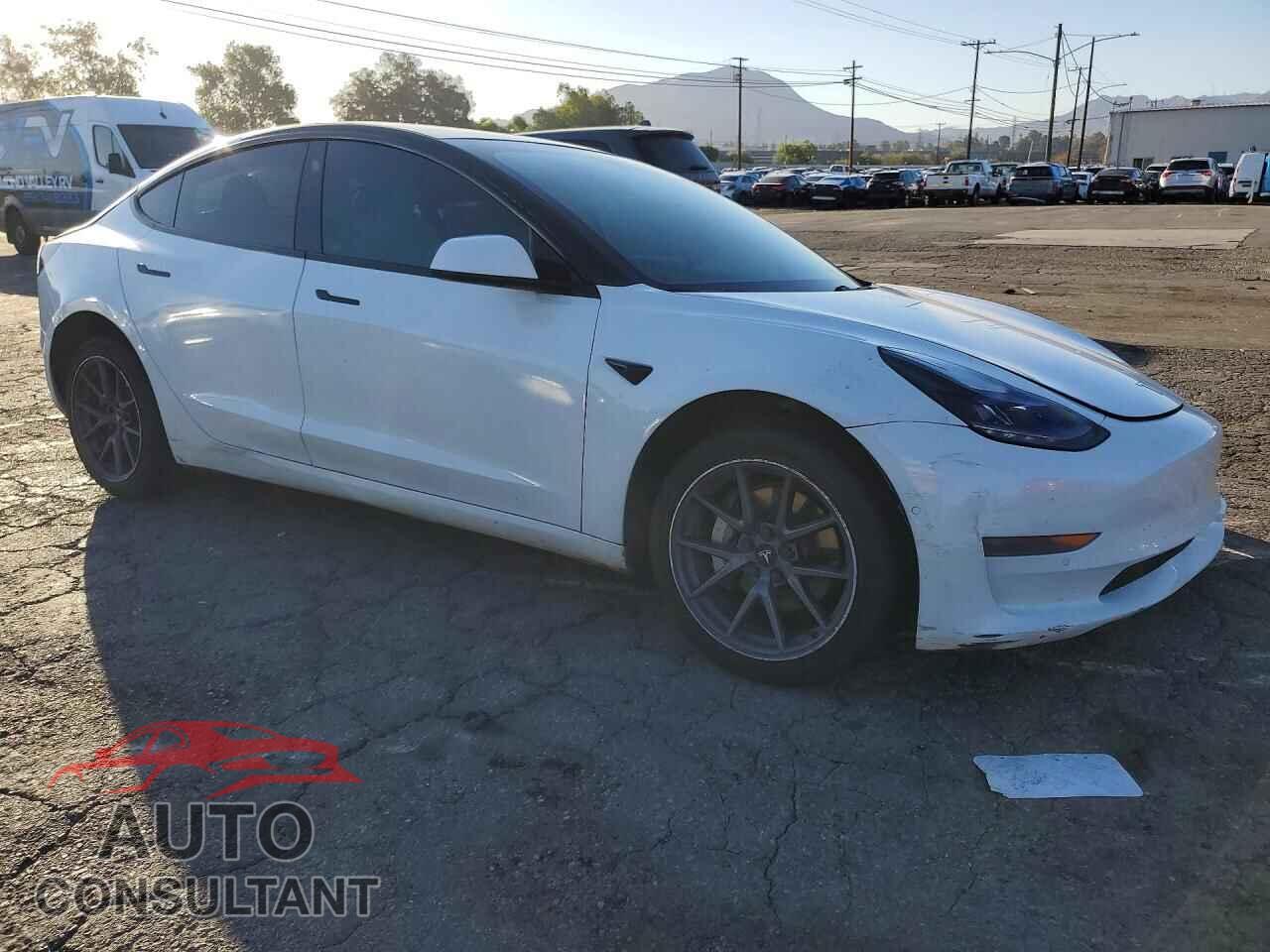 TESLA MODEL 3 2021 - 5YJ3E1EA9MF994290