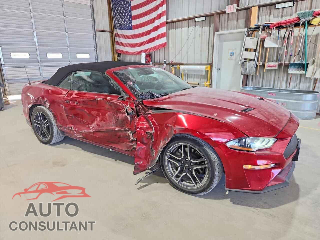 FORD MUSTANG 2021 - 1FATP8UH9M5135774