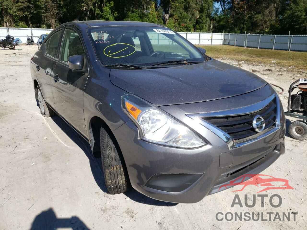 NISSAN VERSA 2018 - 3N1CN7APXJL828003