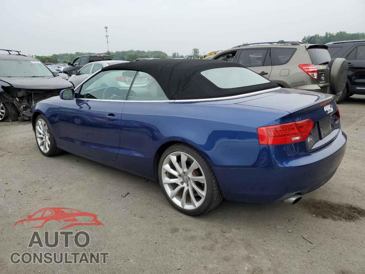 AUDI A5 2013 - WAUJFAFH5DN002466