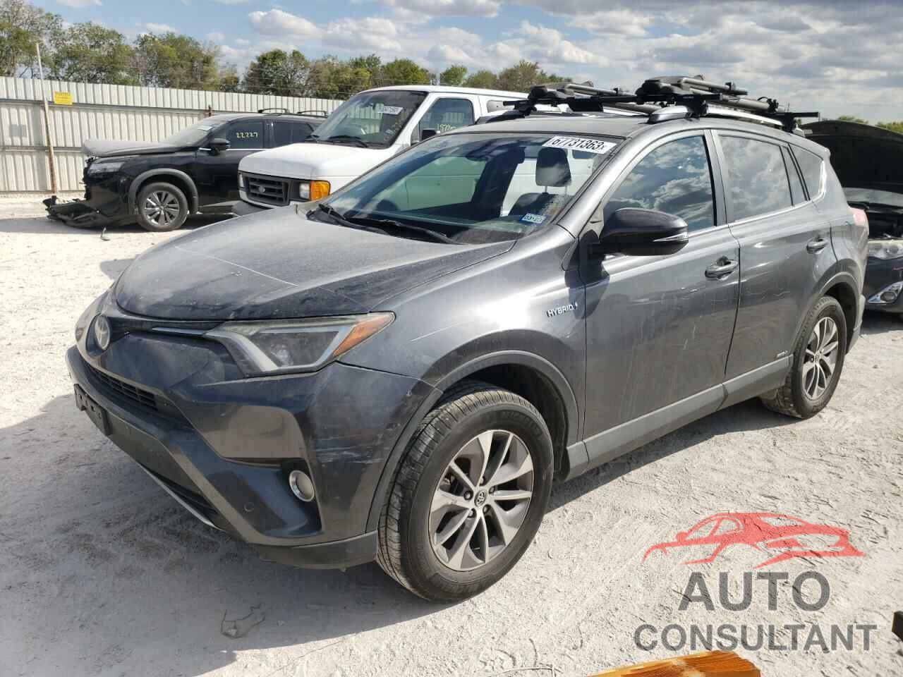 TOYOTA RAV4 2017 - JTMRJREV1HD151334
