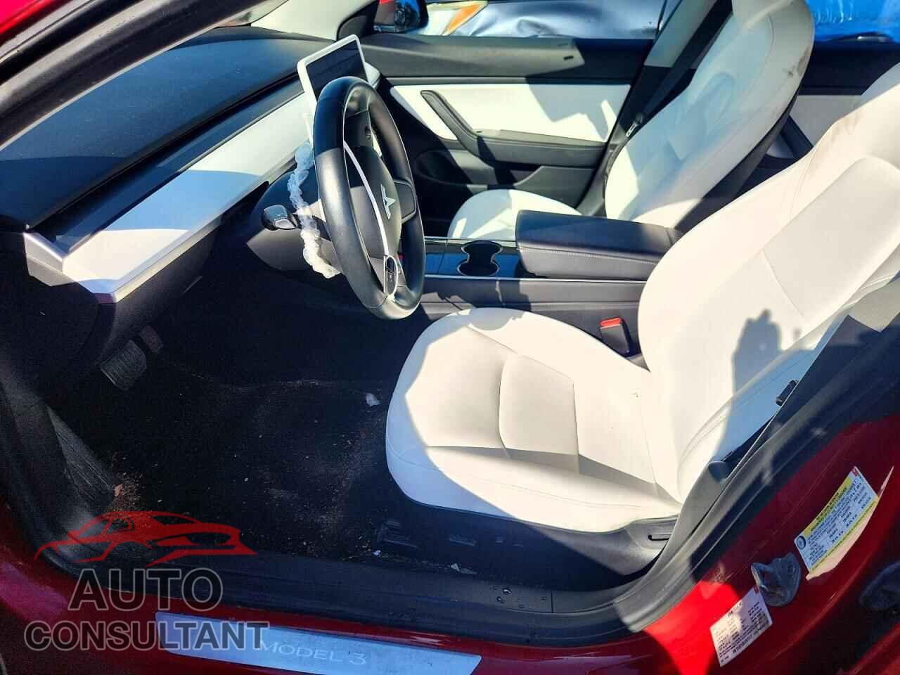 TESLA MODEL 3 2018 - 5YJ3E1EB7JF075117