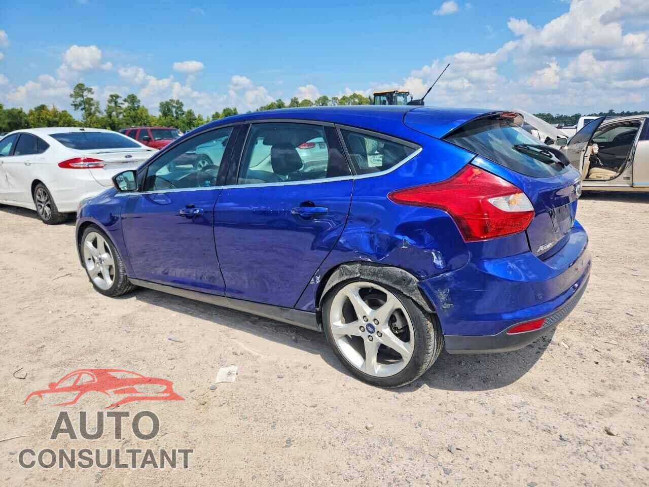 FORD FOCUS 2012 - 1FAHP3N26CL320667