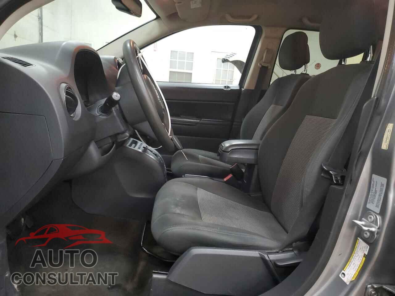 JEEP COMPASS 2017 - 1C4NJCBA5HD119600