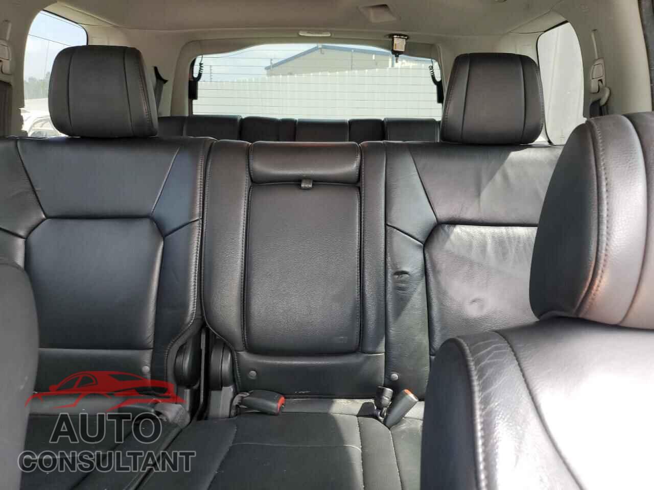 HONDA PILOT 2012 - 5FNYF4H68CB032122