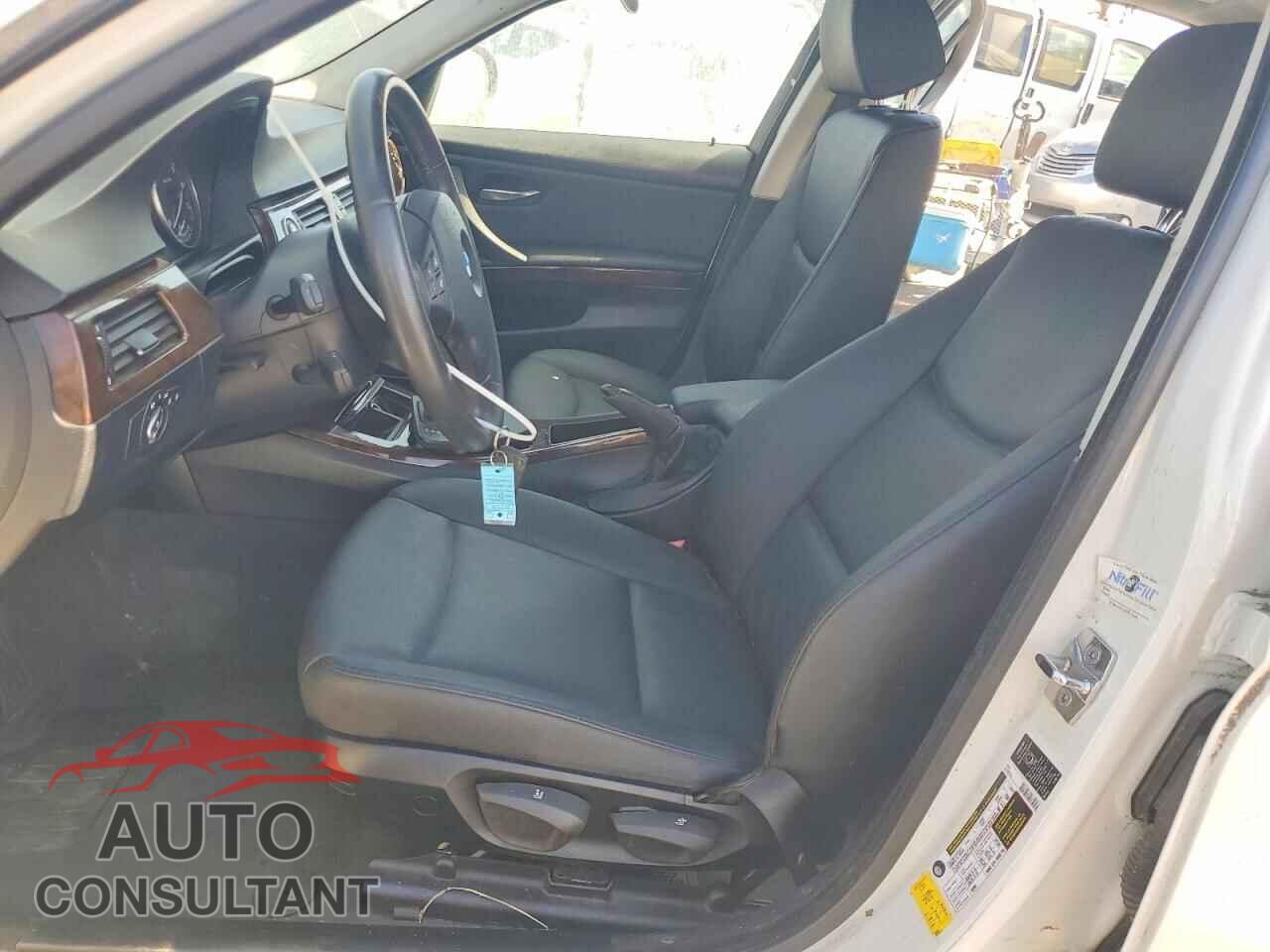 BMW 3 SERIES 2009 - WBAPH57539NL80342