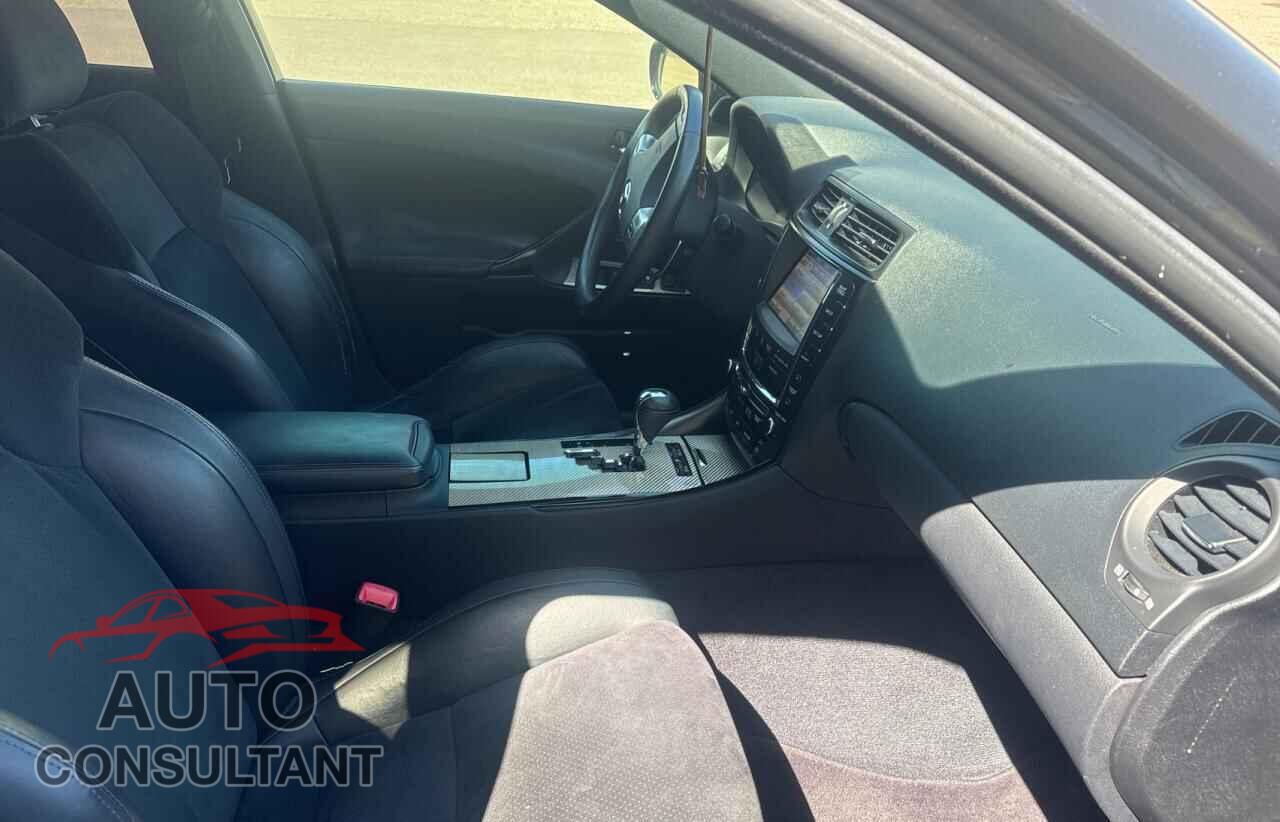 LEXUS IS 2012 - JTHBP5C26C5010018