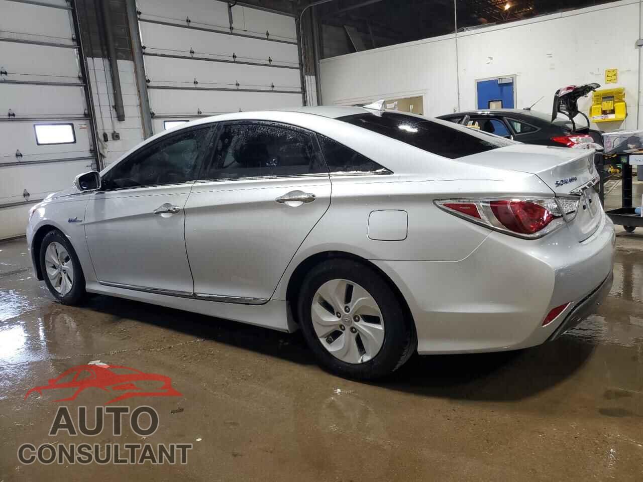 HYUNDAI SONATA 2014 - KMHEC4A46EA114894