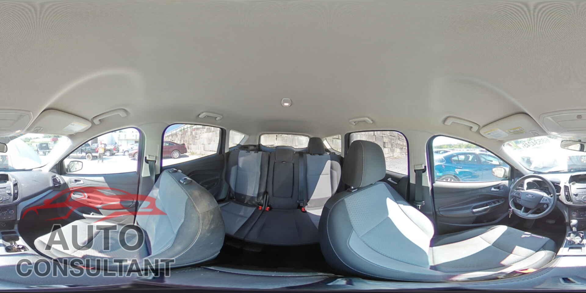 FORD ESCAPE 2017 - 1FMCU0GDXHUE92952