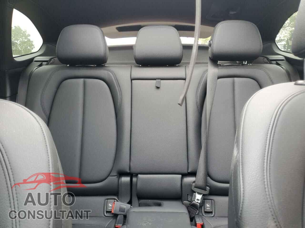 BMW X1 2016 - WBXHT3C36G5F67639