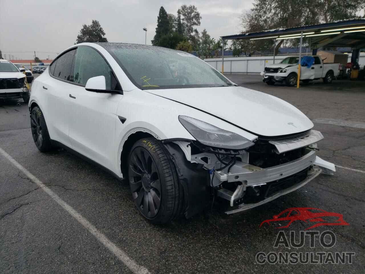 TESLA MODEL Y 2021 - 5YJYGDEF4MF278118